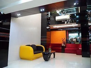 Hotel Le Touche Bangkok